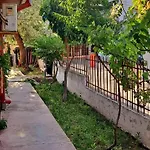 Holiday home Yellow House Mamaia Nord *